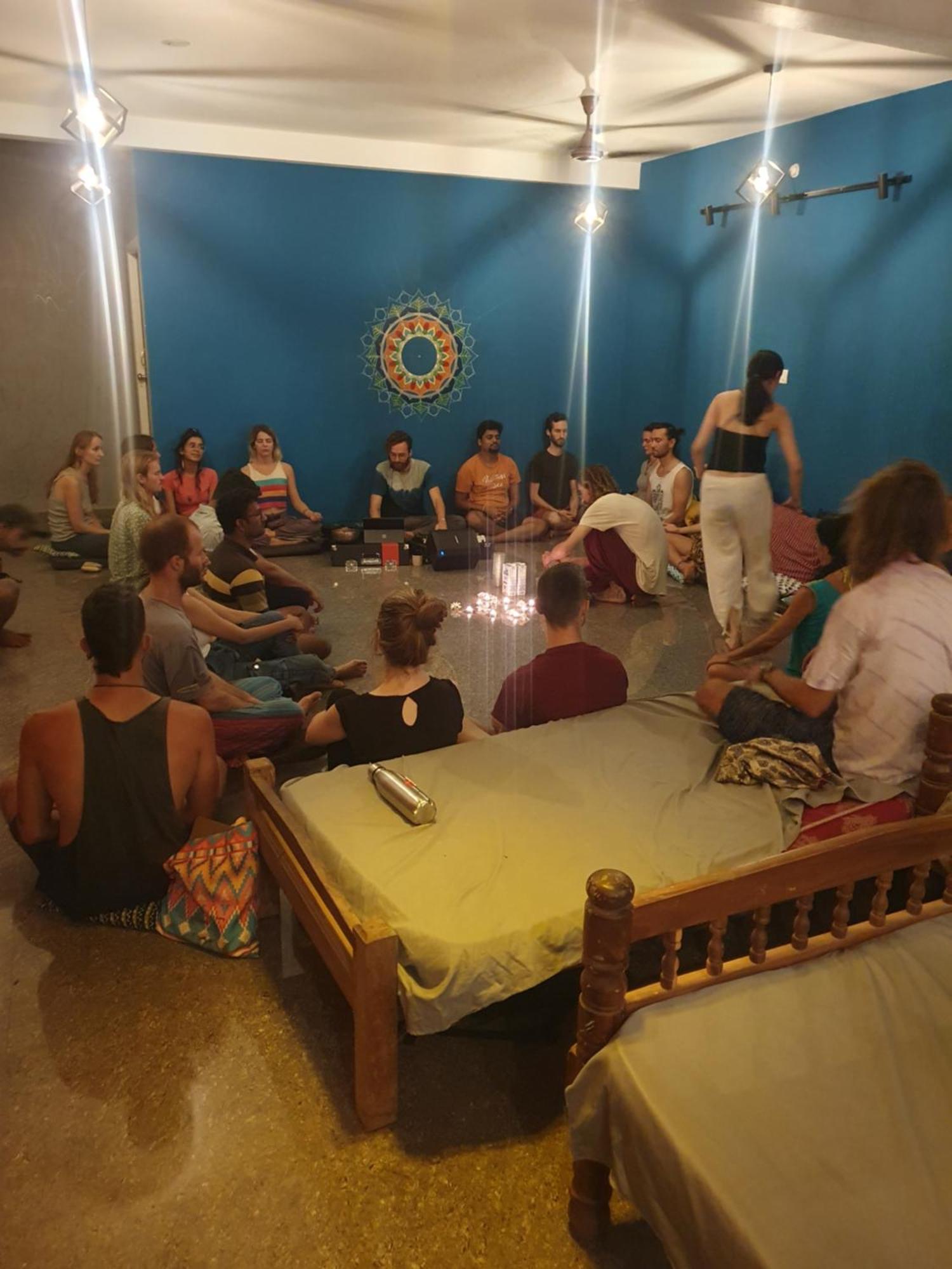 Unearth Hostel أورفيلا المظهر الخارجي الصورة